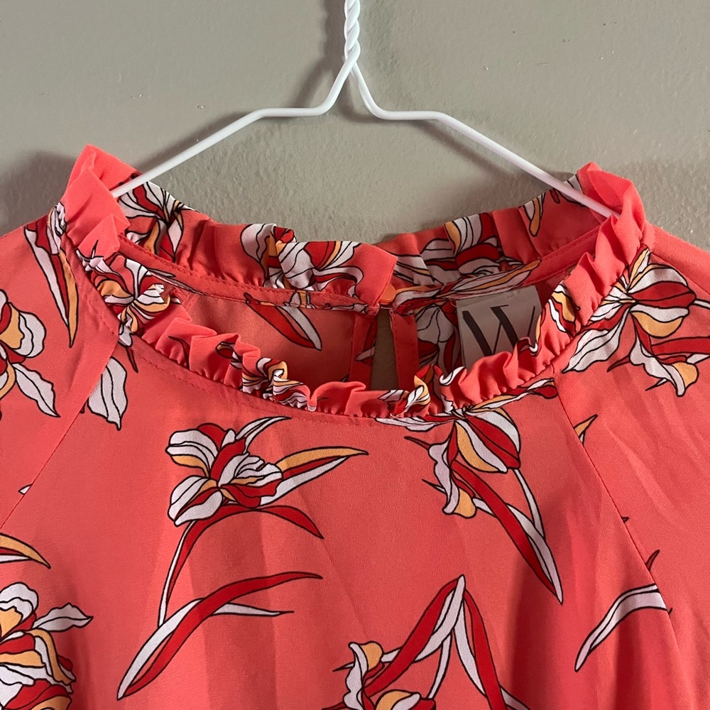 Worthington Vibrant Coral and White Floral Top - Picture 2 of 7